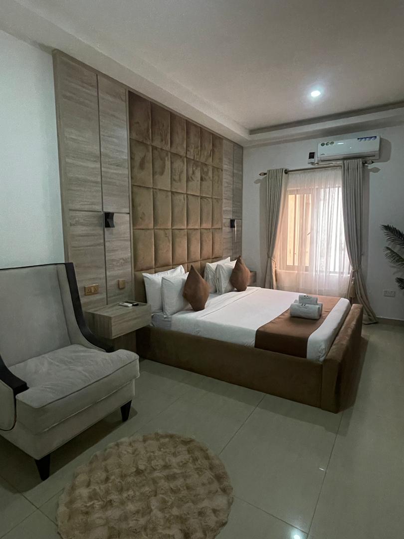 Sunstone by Gemmes Apartment