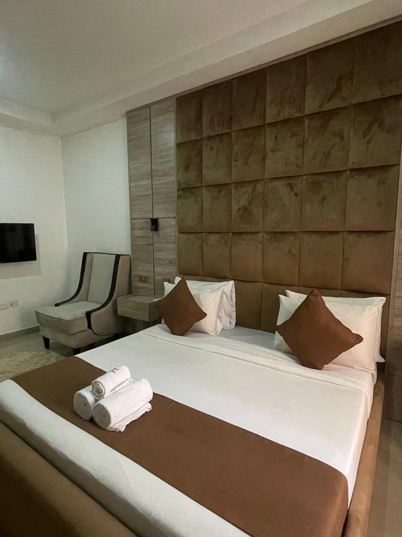 Sunstone by Gemmes Apartment