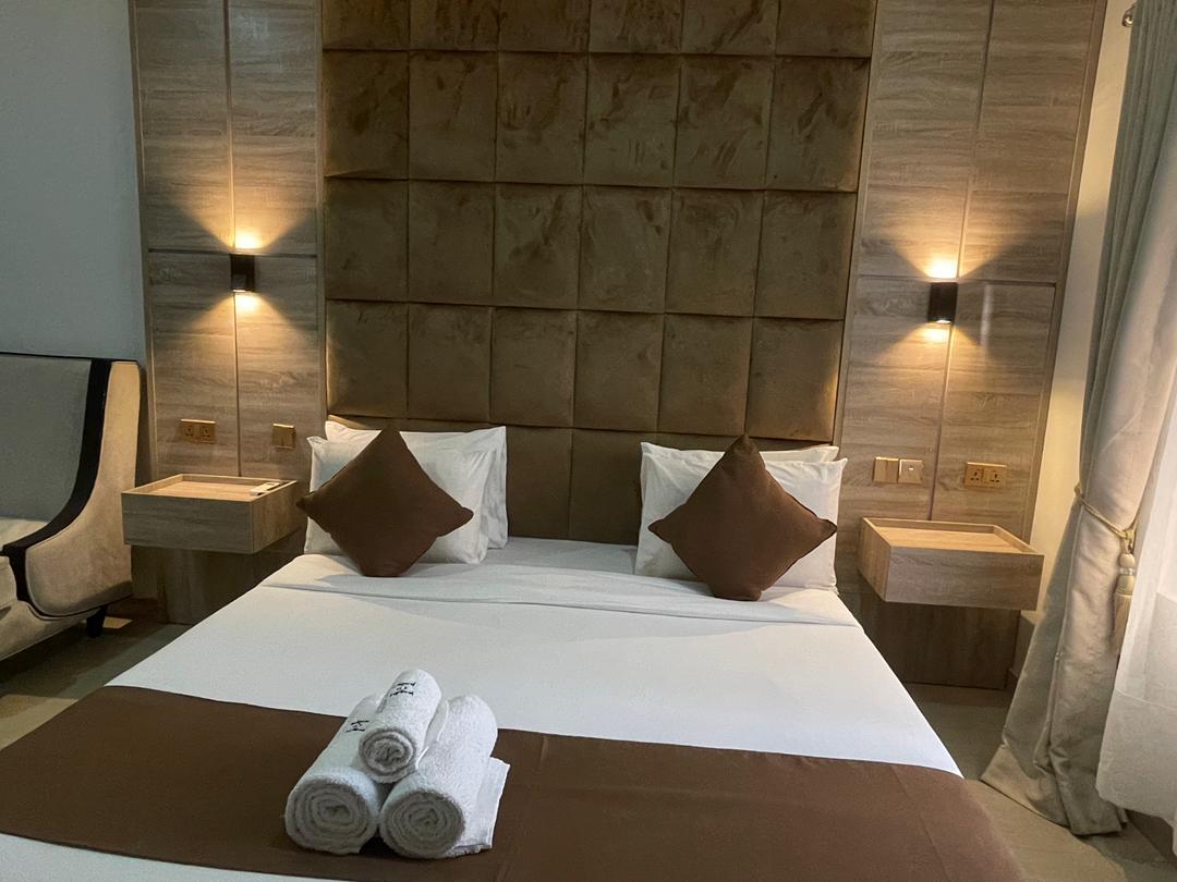 Sunstone by Gemmes Apartment