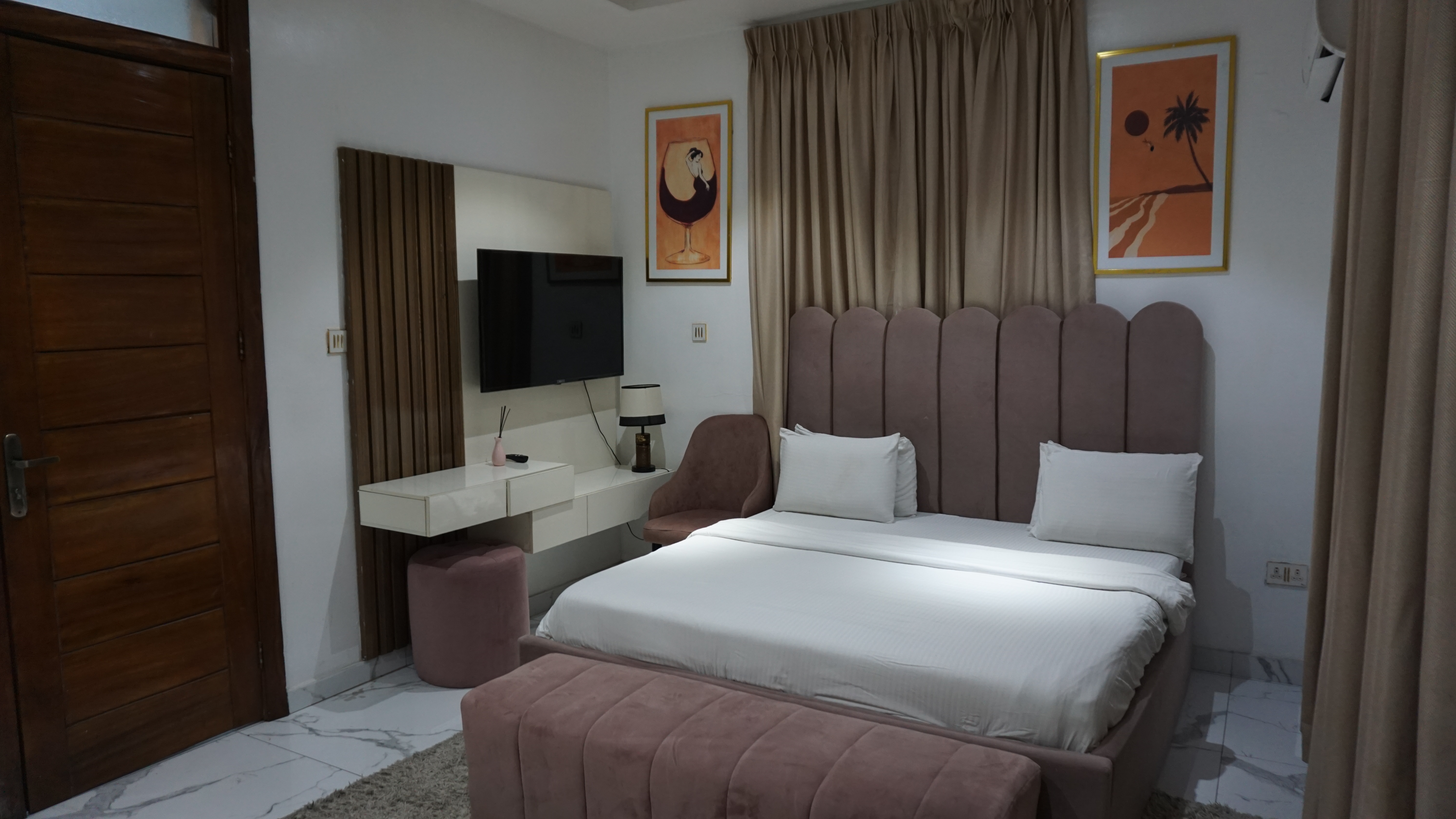 Paris Villa Apartment