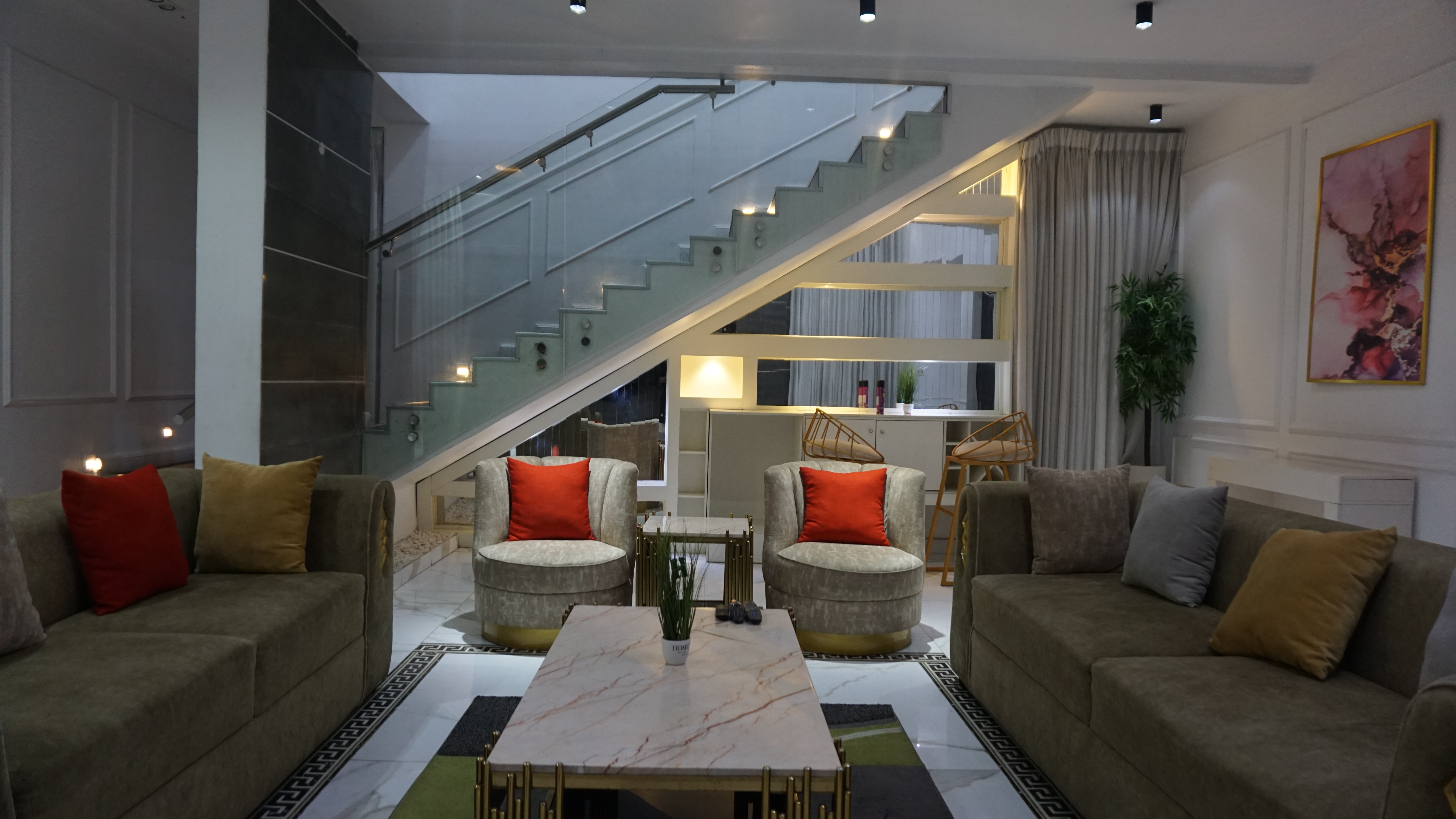 Paris Villa Apartment