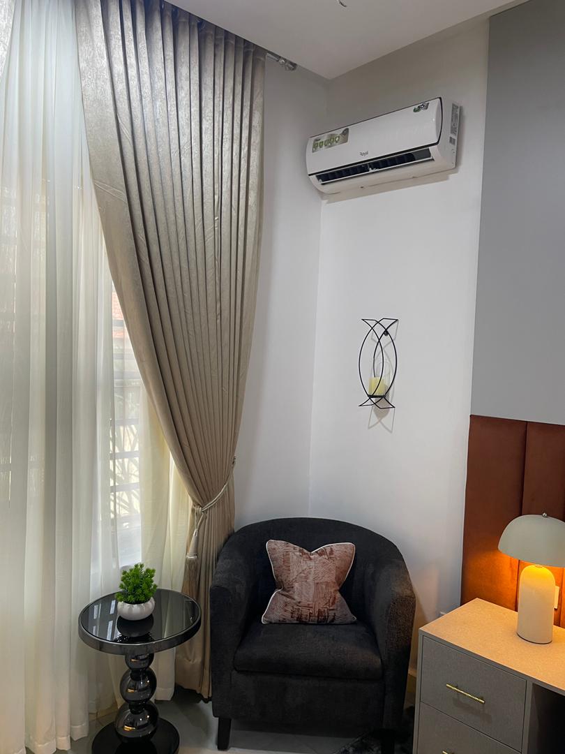 Green Oak Apartments